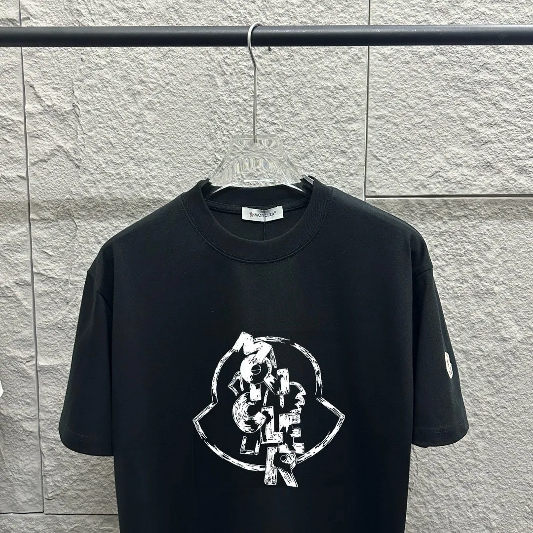 Moncle* *2025 New Arrival Classic Black White T Same Style Size： S （90-130 ） M （120-150 ） L （140-165 ） XL （160-180 ） XXL （180-210 ） ：Black White
